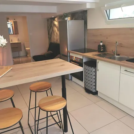 Appartement Cosy 2-4 Personnes Avec Terrasse Cons-Sainte-Colombe Extérieur photo